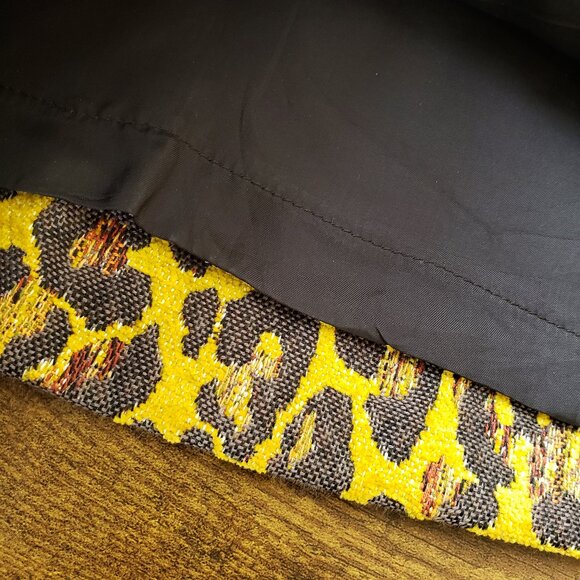 Monster High Movie Screen Worn Wardrobe Clawdeen Cheetah Leapord Gold Skirt - Picture 9 of 16